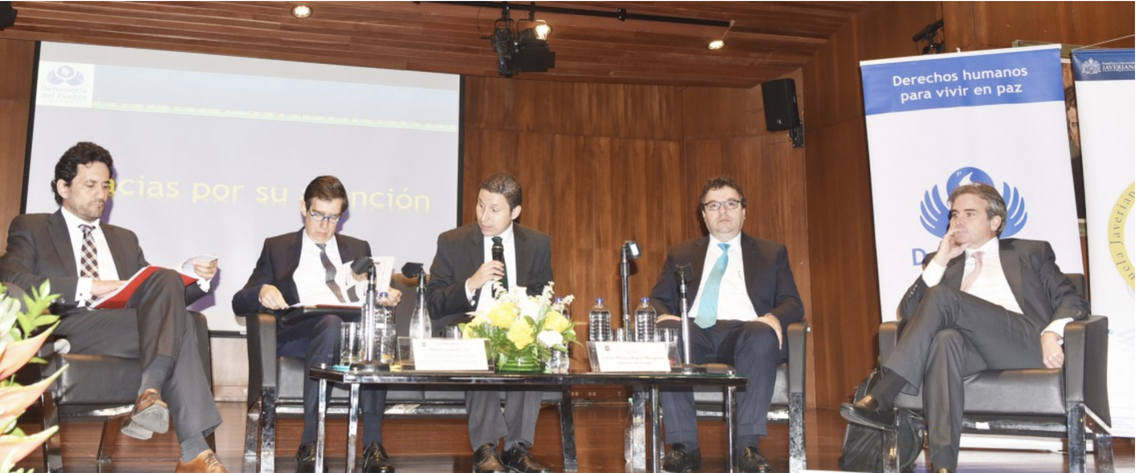 Defensor del Pueblo participó en foro sobre derechos humanos y erradicación de la corrupción realizado en la Universidad Javeriana de Bogotá