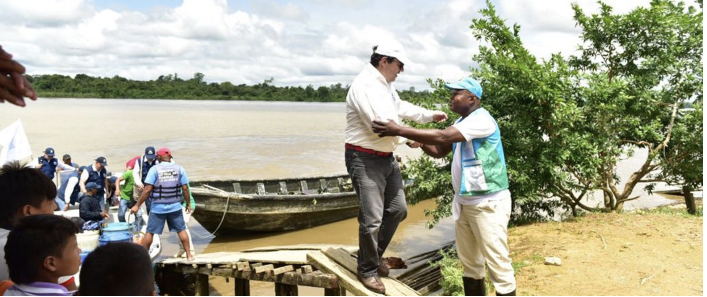 Comisión encabezada por el Defensor del Pueblo realizó visita humanitaria en el Litoral del San Juan, Chocó