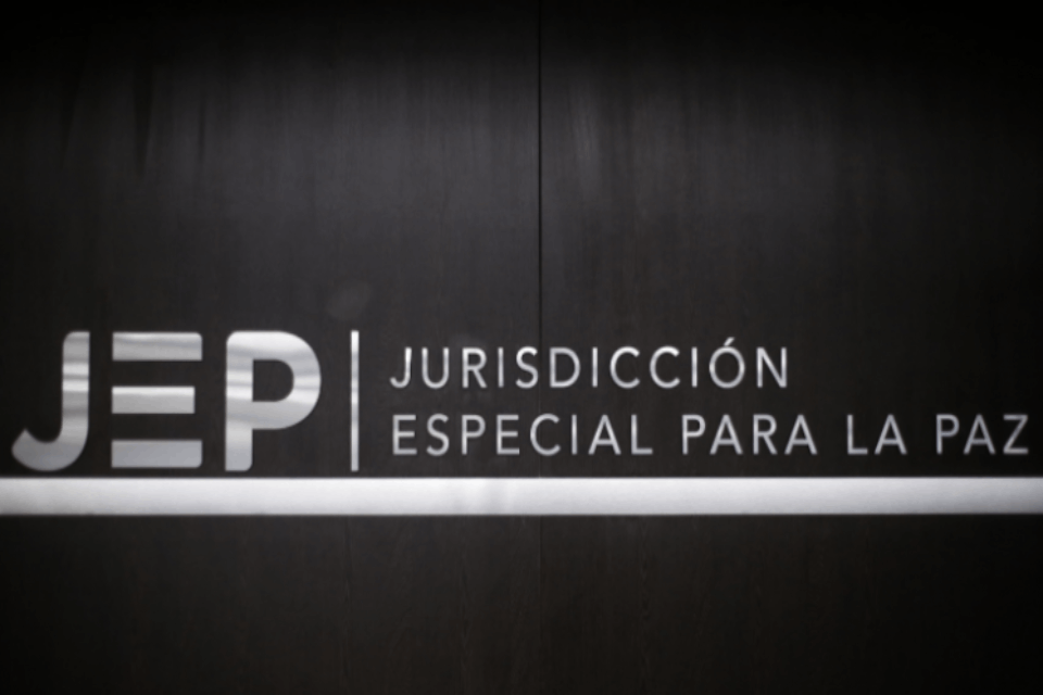 La JEP emitió sus dos primeras sentencias definitivas en los Casos 01 y 03.