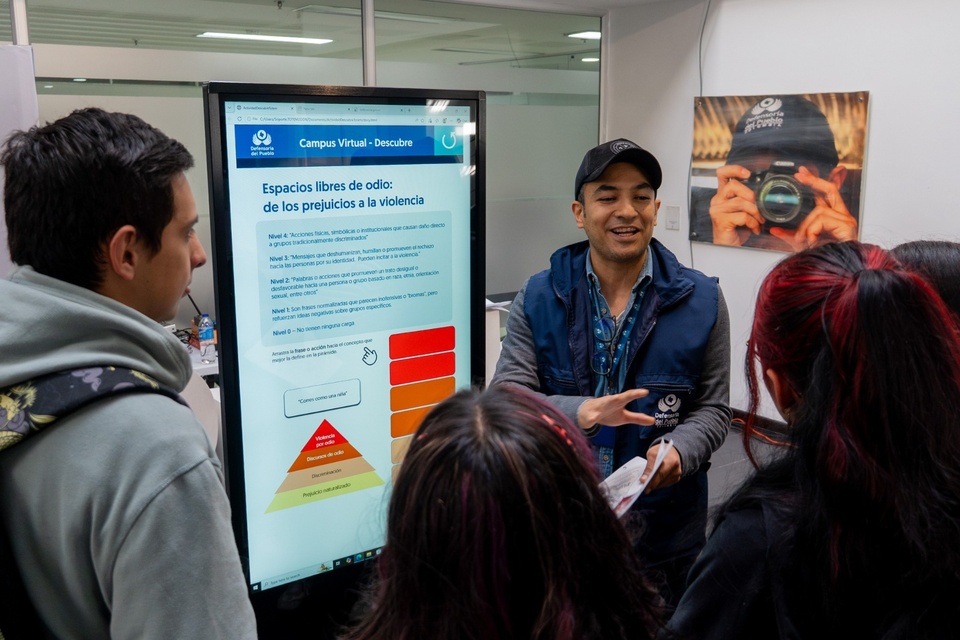 La Defensoría del Pueblo renovó integralmente su Campus Virtual.