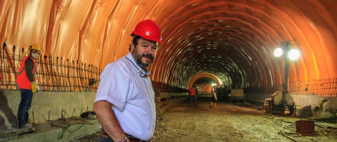 Avanza recorrido del Defensor del Pueblo por el megaproyecto del Túnel de La Línea