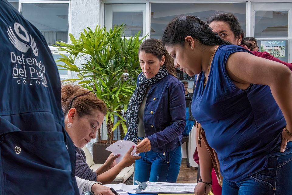 Balance 2025 sobre barreras de acceso a la justicia para mujeres y personas OSIGNH en el país