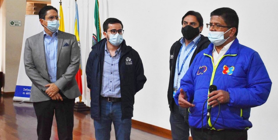 Defensoría participa en firma del primer acuerdo colectivo entre sindicatos de trabajadores y Alcaldía de Sibaté, Cundinamarca