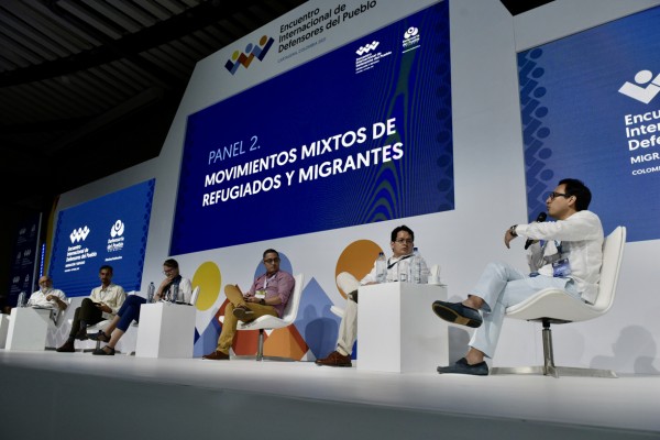 Panel sobre movimientos mixtos de refugiados y migrantes.