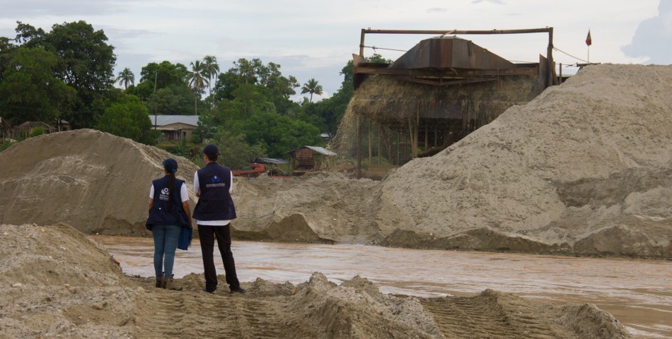 Minería ilegal produce descomunal despilfarro de agua en temporada de sequía