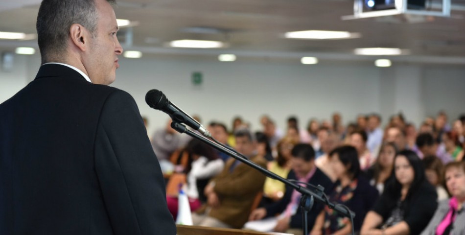 El Defensor del Pueblo recordó que la paz se construye cada día, y que acoger instrumentos como el nuevo Código de Policía para resolver los conflictos entre ciudadanos,