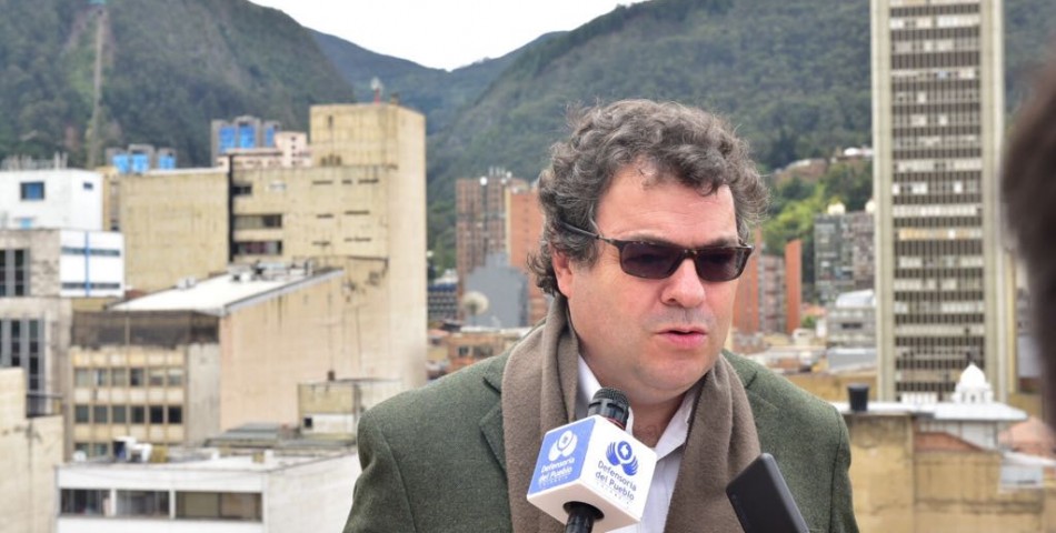 Cese del fuego con el ELN debe aliviar a las comunidades que sufren la guerra