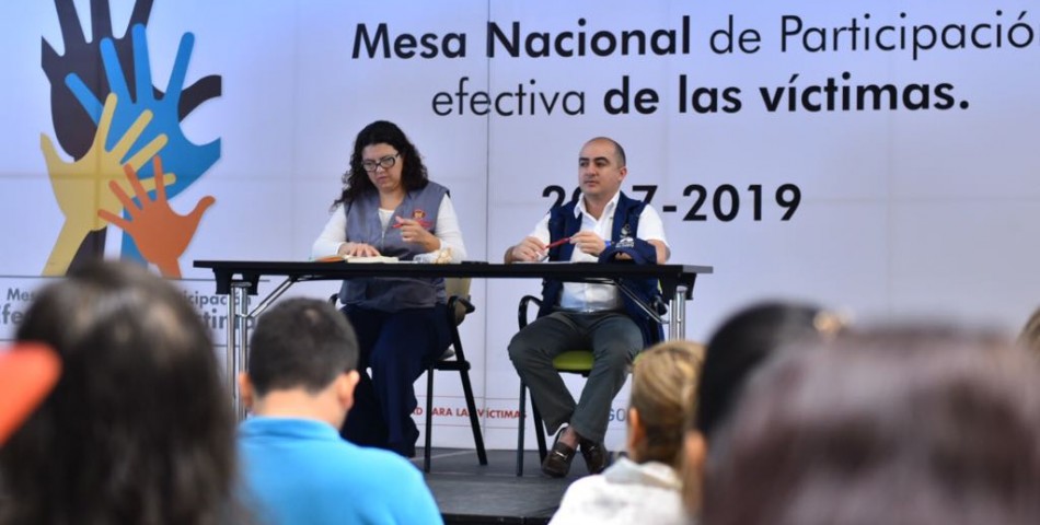 Procuraduría, Contraloría y Defensoría piden al Gobierno socializar cambios en la indemnización a víctimas del conflicto