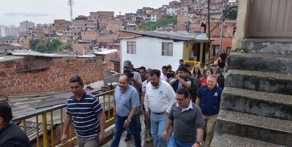 Desde la comuna 13 de Medellín, Defensor del Pueblo pide garantizar derechos de sus habitantes ante ola de violencia