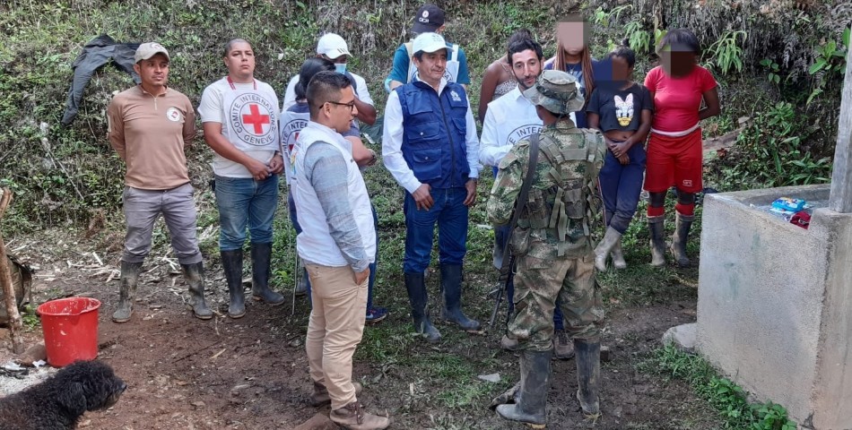 Gestión humanitaria de la Defensoría del Pueblo permitió liberación de 4 mujeres que permanecían en poder del ELN en Cauca