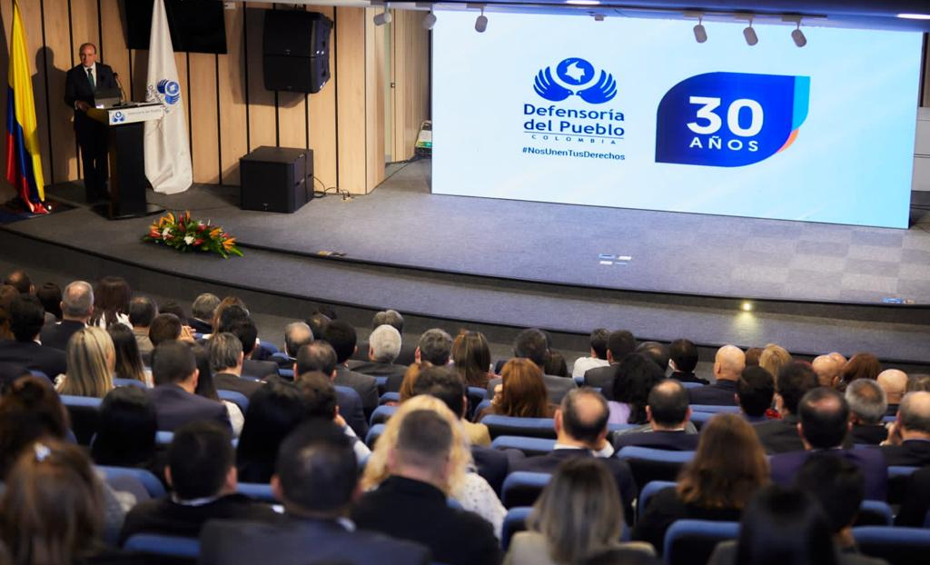 30 años Defensoría