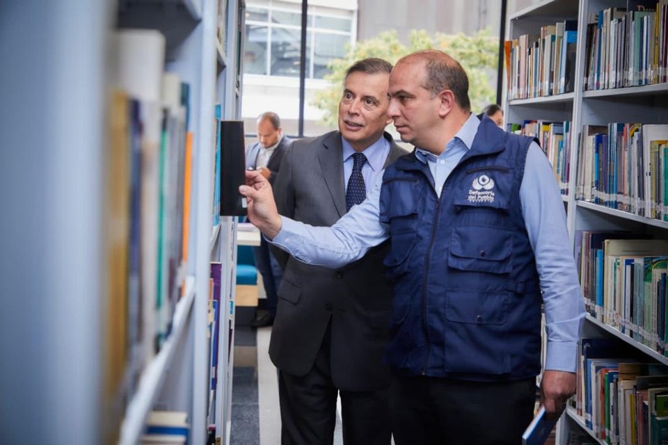 Biblioteca Pública de Derechos Humanos