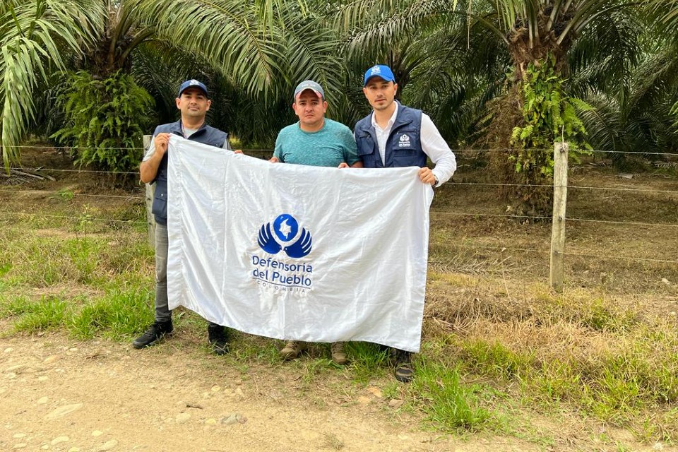 Misión humanitaria de la Defensoría permite regreso a la libertad de miembro de la UNP