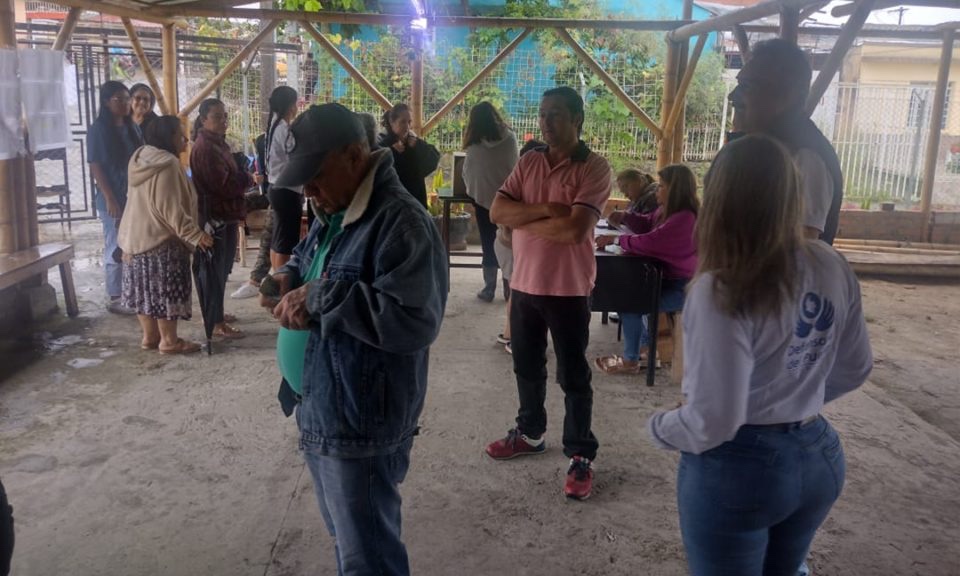 Funcionarios de la Regional Quindío y de la Delegada para los Derechos de la Población en Movilidad Humana acompañaron el proceso de elección de la Junta de Acción Comunal (JAC) de la comuna 8 en Armenia.