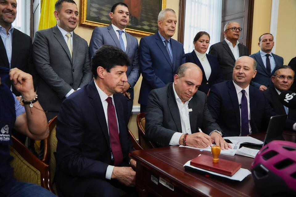 Defensoría del Pueblo impulsa proyecto de ley conjunto que promueve el apoyo empresarial para fomentar el derecho al deporte