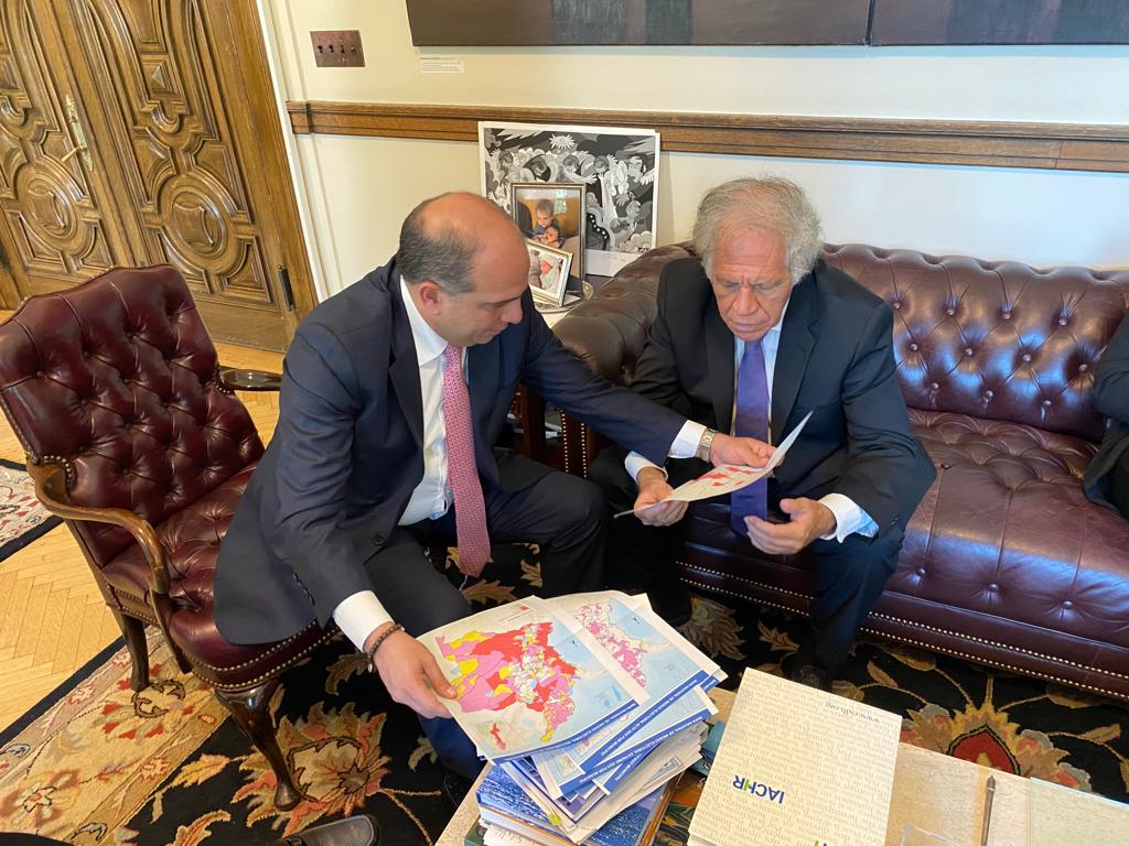 Encuentro con el Secretario General de la OEA.