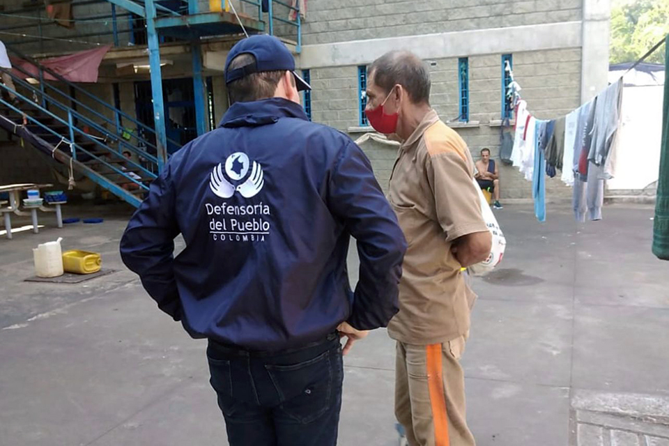 Defensoría realiza jornada integral de servicios en cárcel Puerto Triunfo, Antioquia  