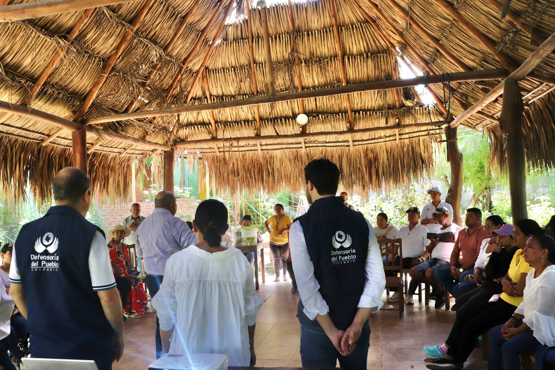 Defensoría acompaña mesa técnica de socialización con la Agencia Nacional de Infraestructura en Baranoa, Atlántico