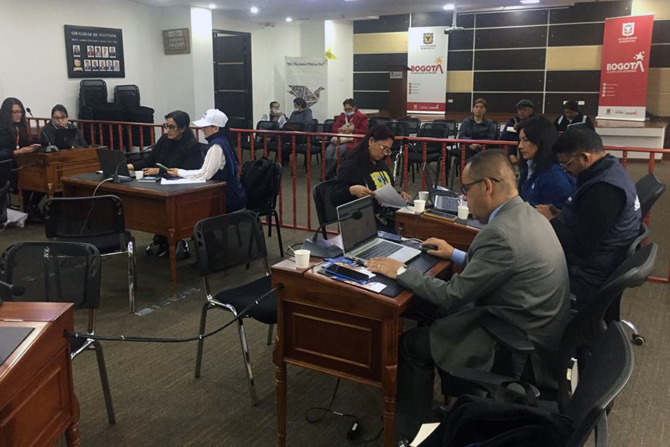 Más de 120 personas son atendidas por la Defensoría del Pueblo en la última jornada de salud del año en Bogotá