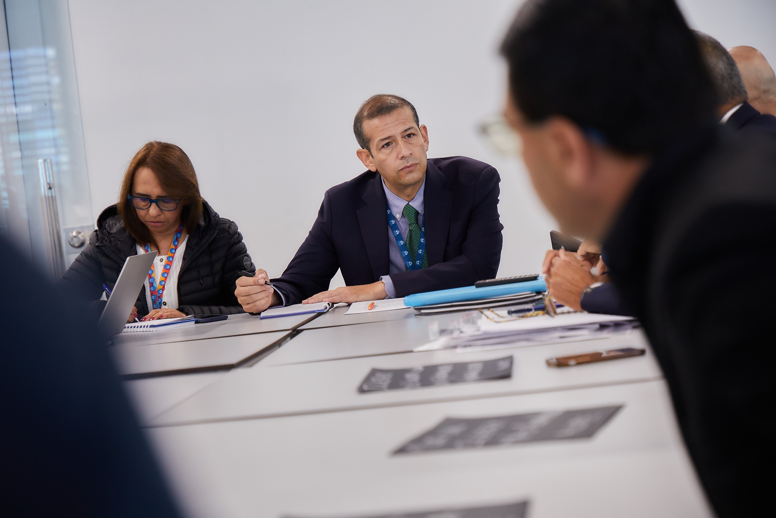 Mesa de diálogo busca garantizar el derecho a la educación superior para usuarios del Icetex