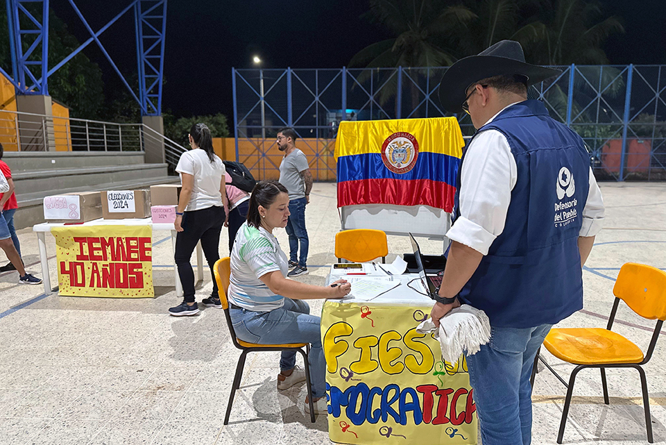 Defensoría acompaña elección de personero y contralor estudiantil en San José del Guaviare