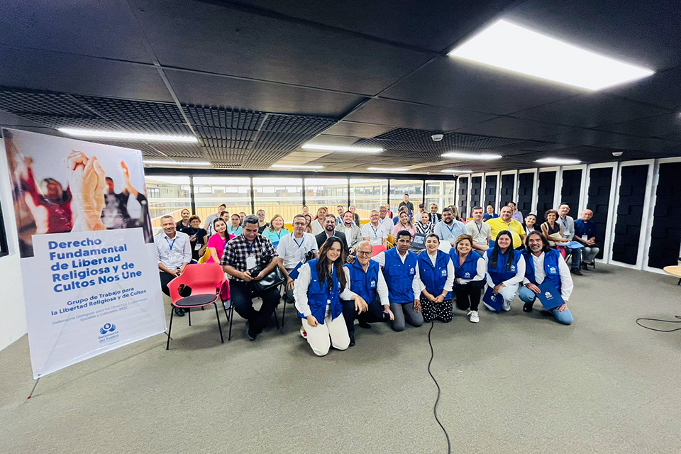 Defensoría promueve el reconocimiento, garantía y respeto de la pluralidad religiosa en Colombia