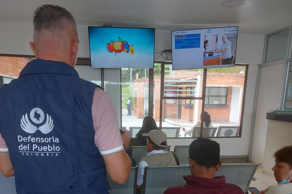 Regional Caldas verifica prestación de servicios en IPS de Manizales