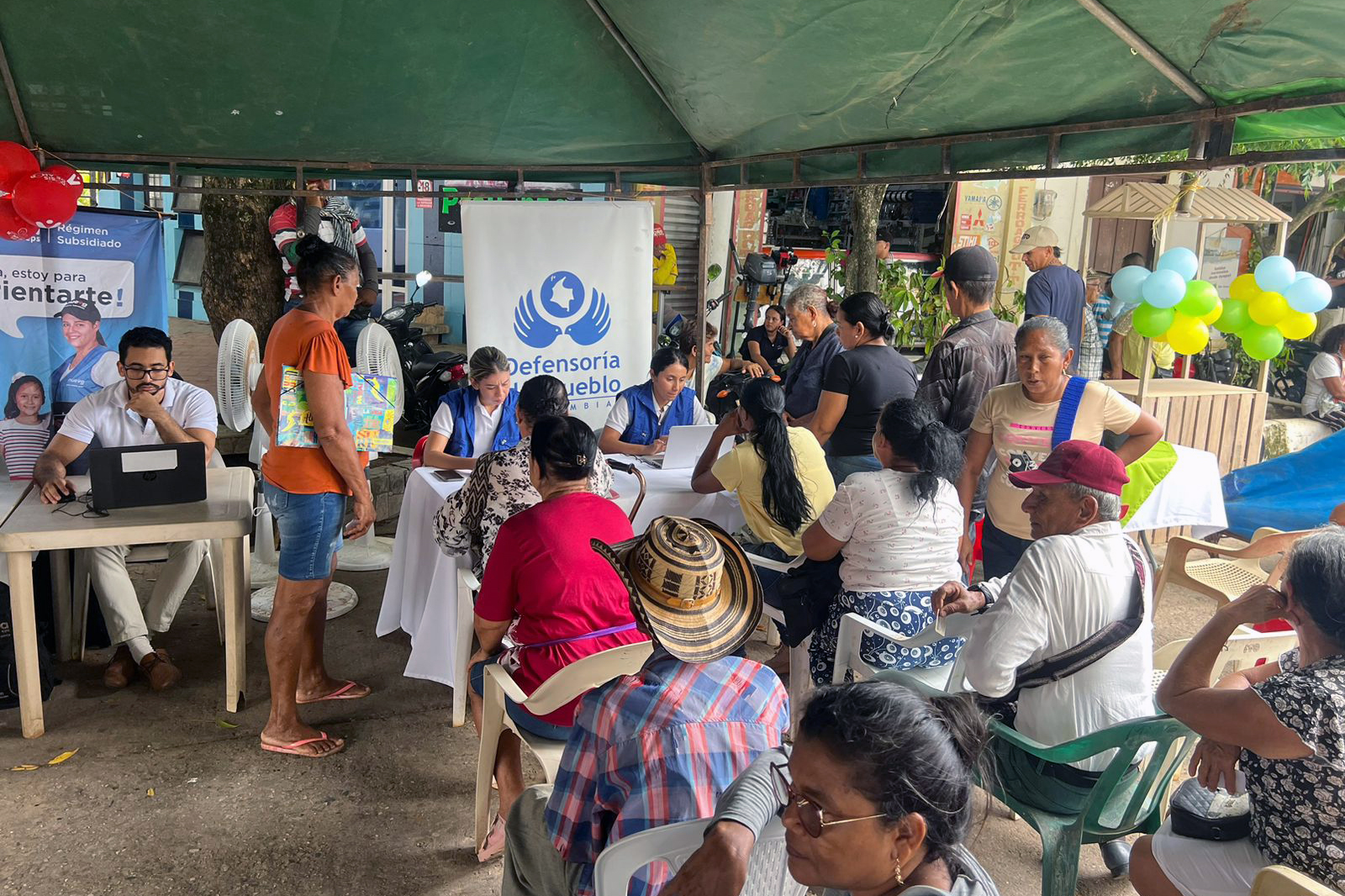 Defensoría acerca su oferta institucional a las comunidades en Ayapel, Córdoba