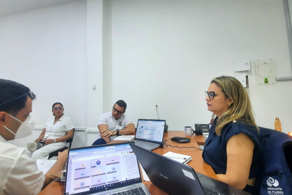 Defensoría insta a EPS Coosalud a garantizar eficiencia del servicio en el sur de Bolívar