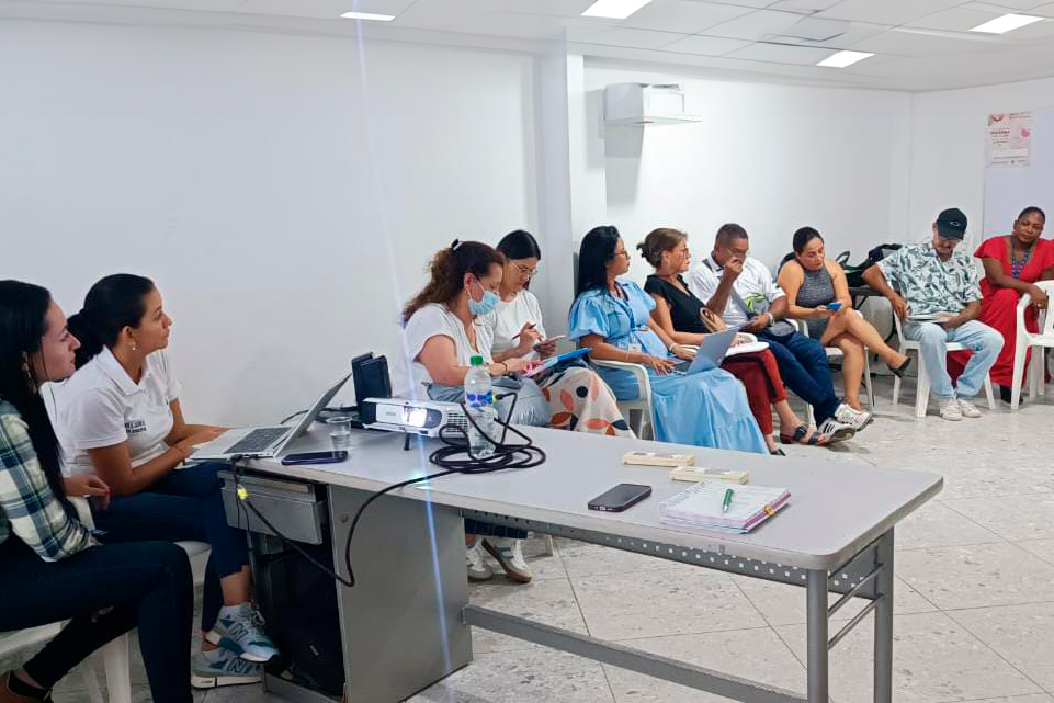 Defensoría busca soluciones a retrasos en medicamentos y citas en Guaviare