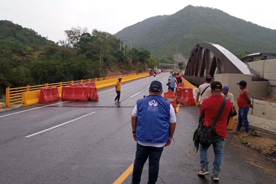 Defensoría acompaña diálogo entre firmantes de paz, comunidades campesinas y Gobierno Nacional en Icononzo, Tolima