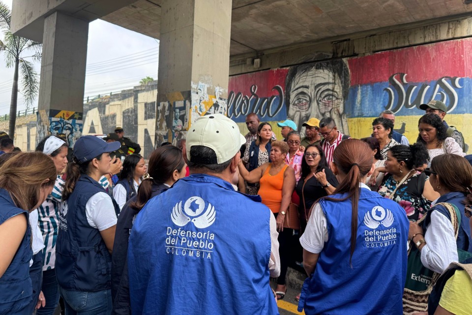 Defensoría acompaña develación de grafiti en Sincelejo que rinde homenaje a las víctimas de desaparición forzada