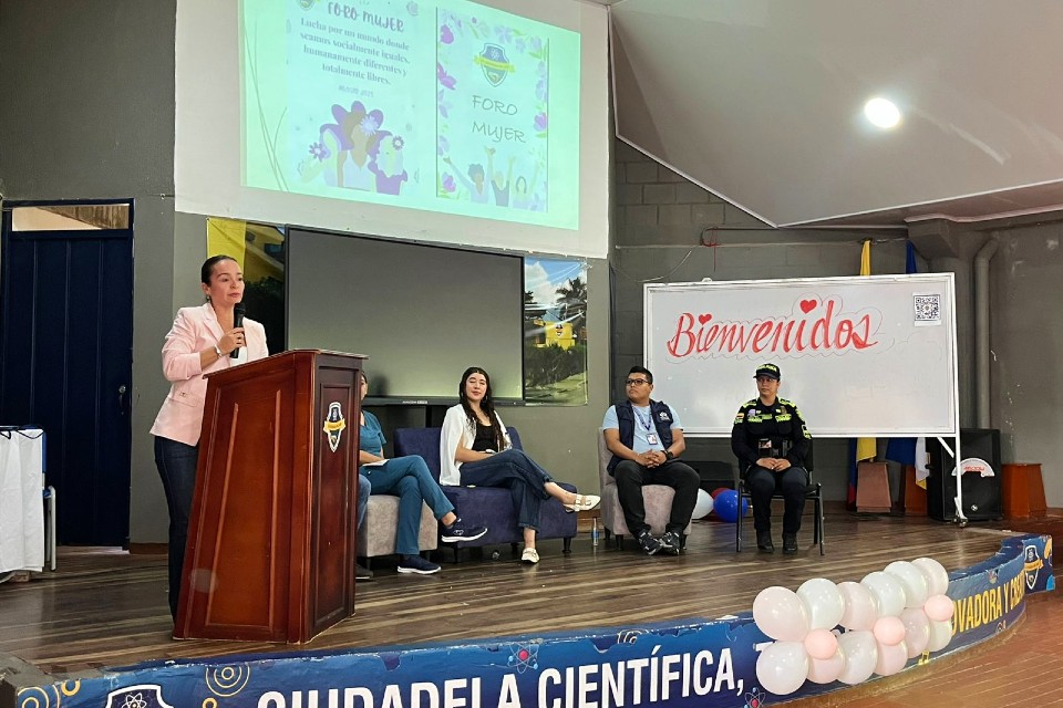 foro mujer portada