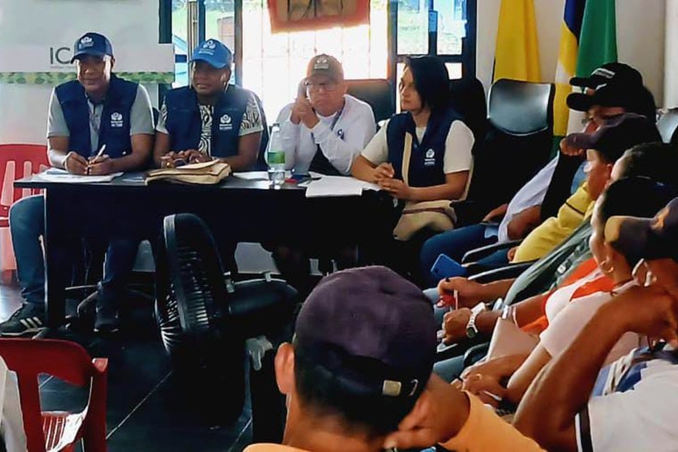 Defensoría brindó orientación en rutas de atención y prevención de vulneración de derechos humanos