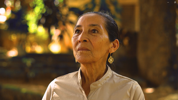 A pesar del dolor, Rosario Sáenz sigue adelante, recordando a sus seres queridos y construyendo un futuro con resiliencia y dignidad. 