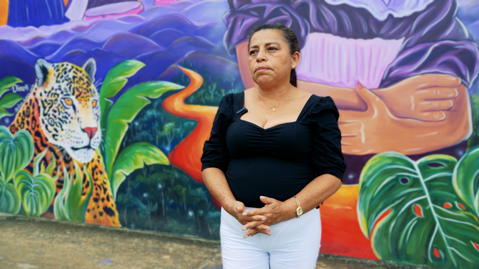En Violetas de Paz, las mujeres transformaron su dolor en una fuerza colectiva para defender sus derechos, reconstruir el tejido social y trabajar por un futuro en paz.