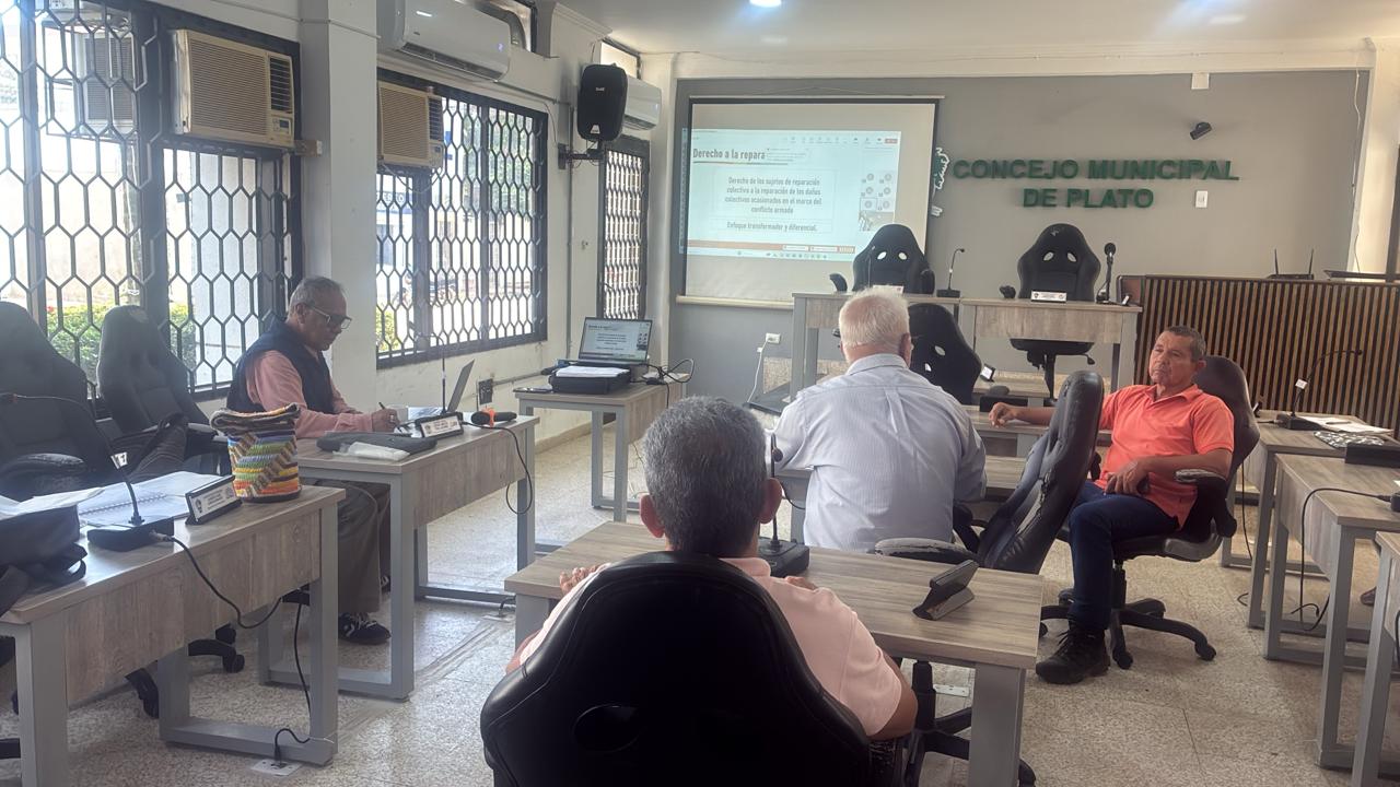 Defensoría del Pueblo trabaja en plan de reparación colectiva para concejales(as) de Plato, Magdalena