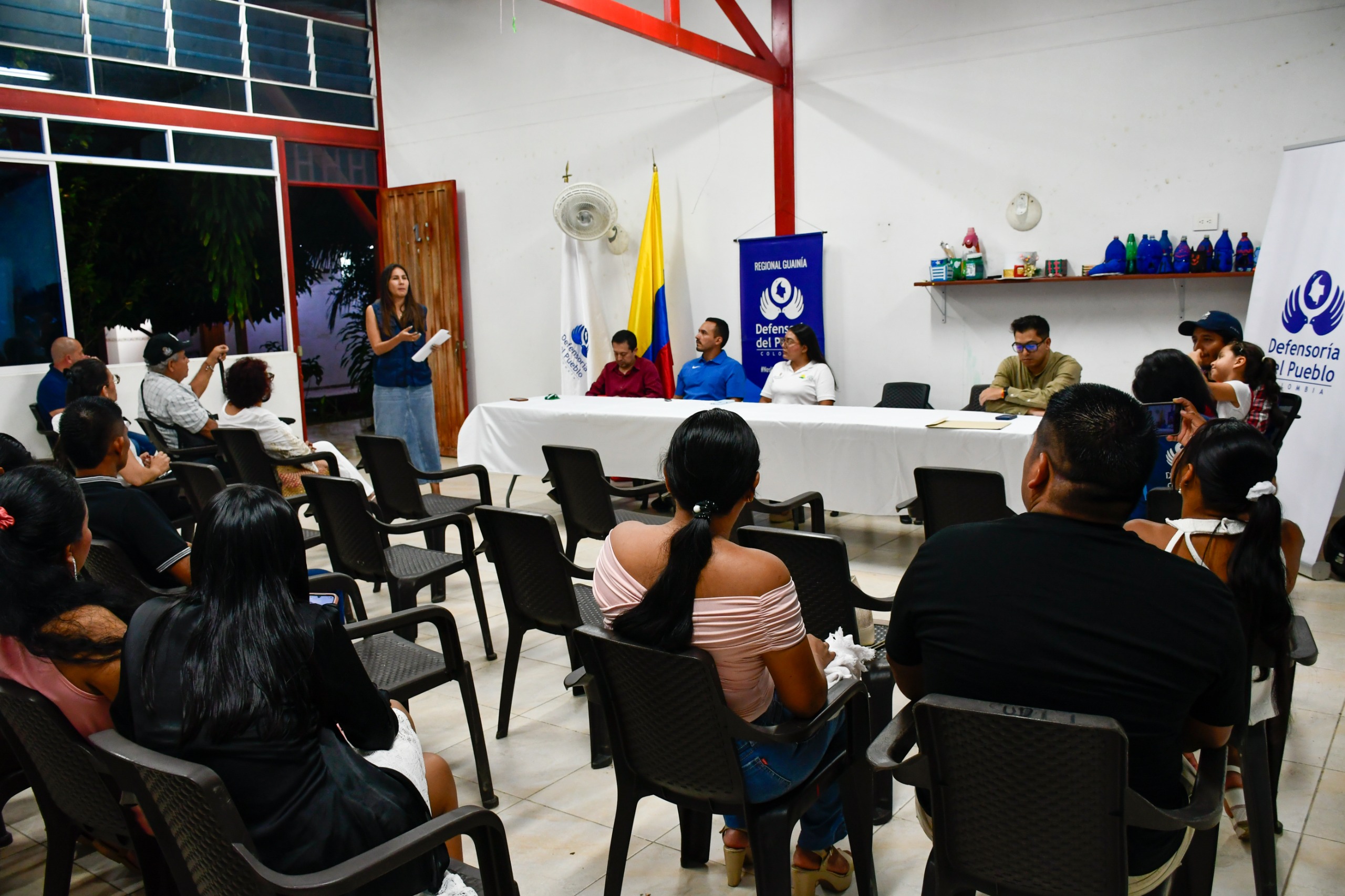Defensoría fortalece defensa del territorio en Guainía con formación en a lideresas y líderes sociales