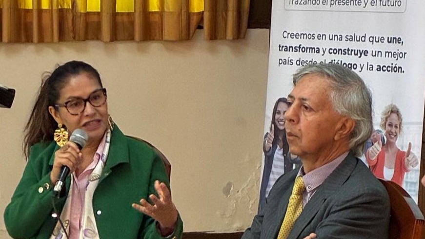 En conversatorio con Rigoberta Menchú, Defensoría presenta informe que pide transformación del sistema de Salud