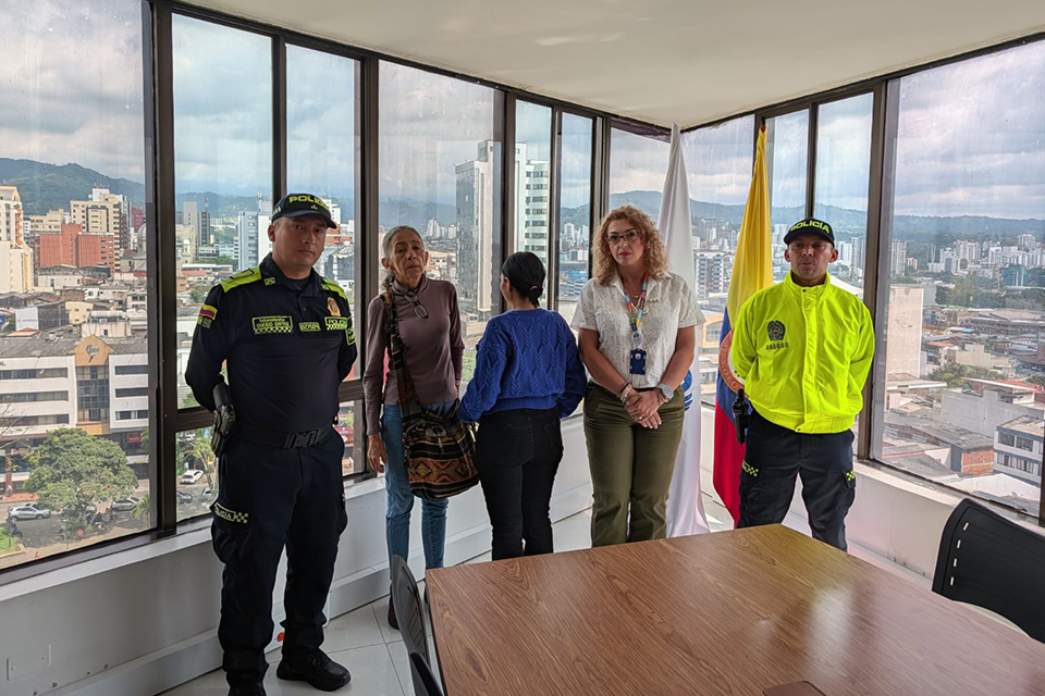 entrega voluntaria de mujer sindicada por homicidio en Medellín