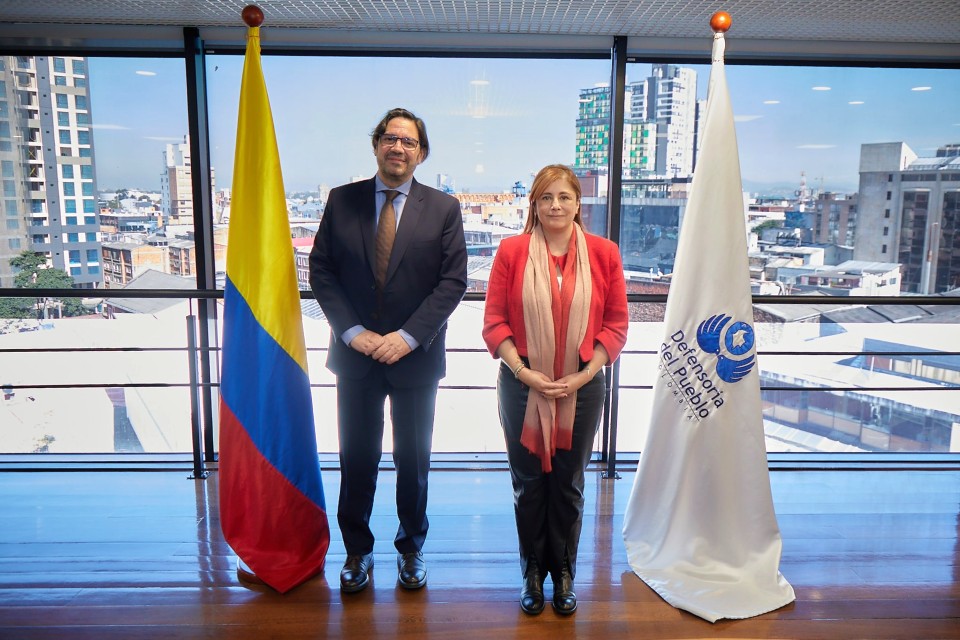 La Defensora del Pueblo, Iris Martín Ortiz, se reunió con José Antonio De Gabriel, 