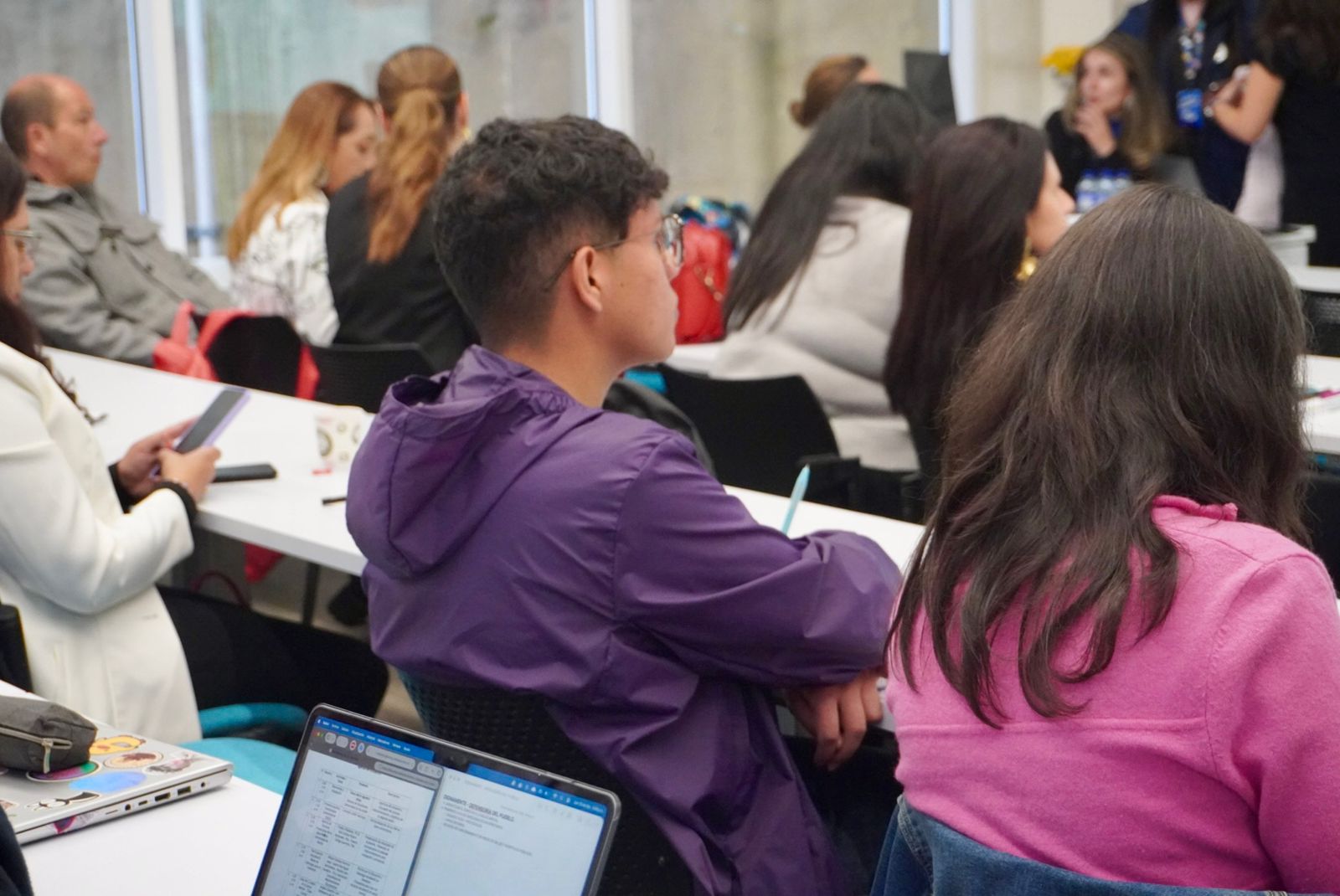 Mesa de trabajo InteligenteMente 3