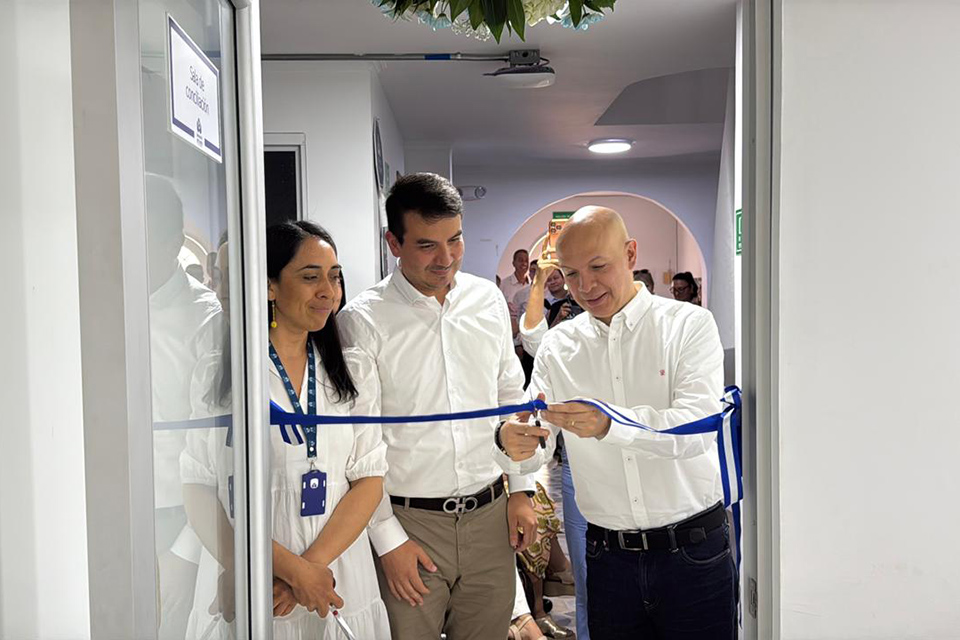 inauguración centro de conciliación