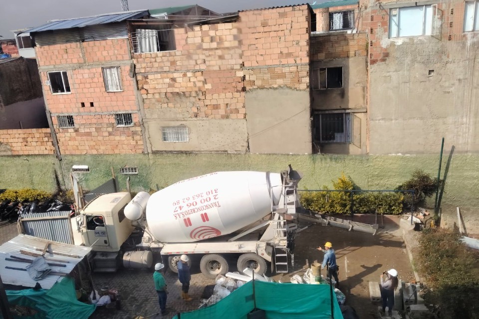 El Juzgado 66 Administrativo de Bogotá declaró que la Secretaría de Educación Distrital vulneró los derechos de los estudiantes y docentes del Colegio Gonzalo Arango en Suba,