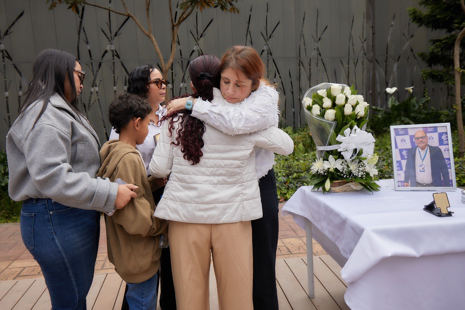 Defensora Iris en el homenaje a Jorge Rangel