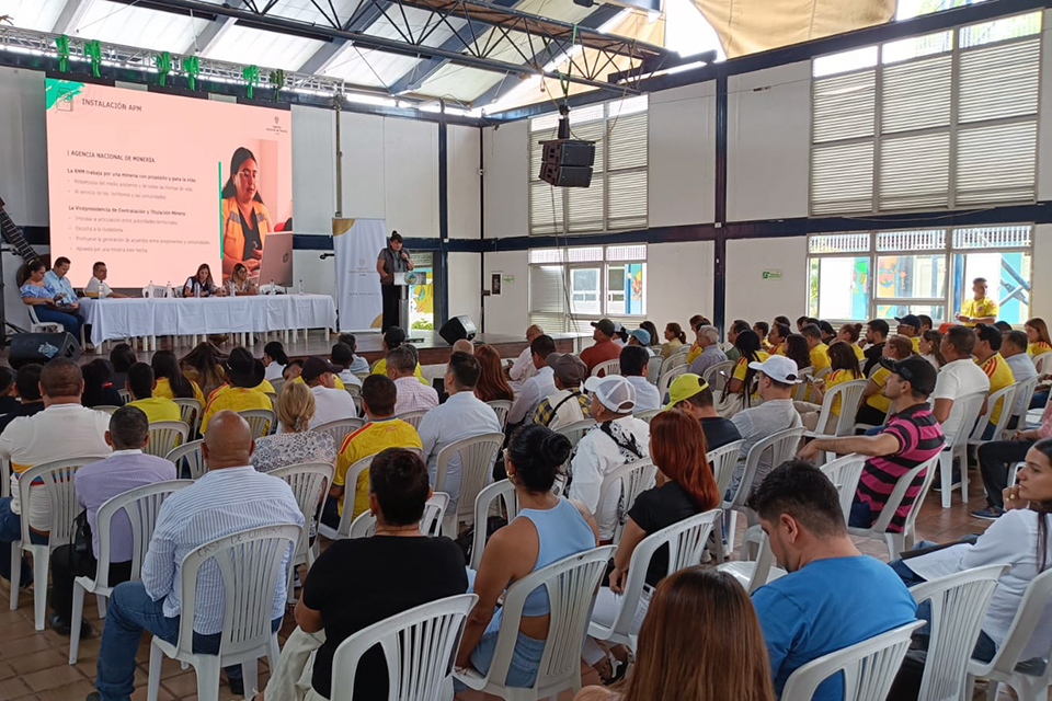 reunion minera chaparral tolima