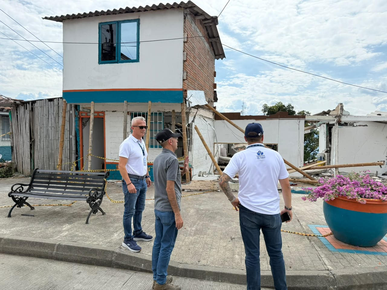 Diálogo comunitario y atención regional