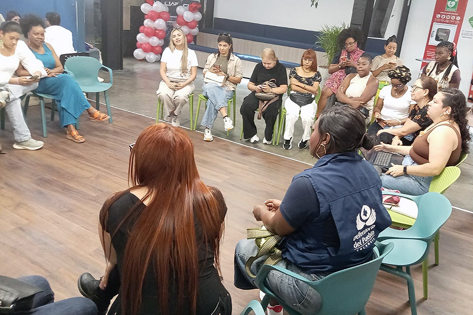 Dialogo mujeres pereira