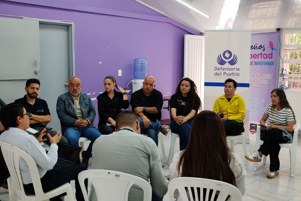 Espacio de seguimiento y articulación institucional en Caldas.