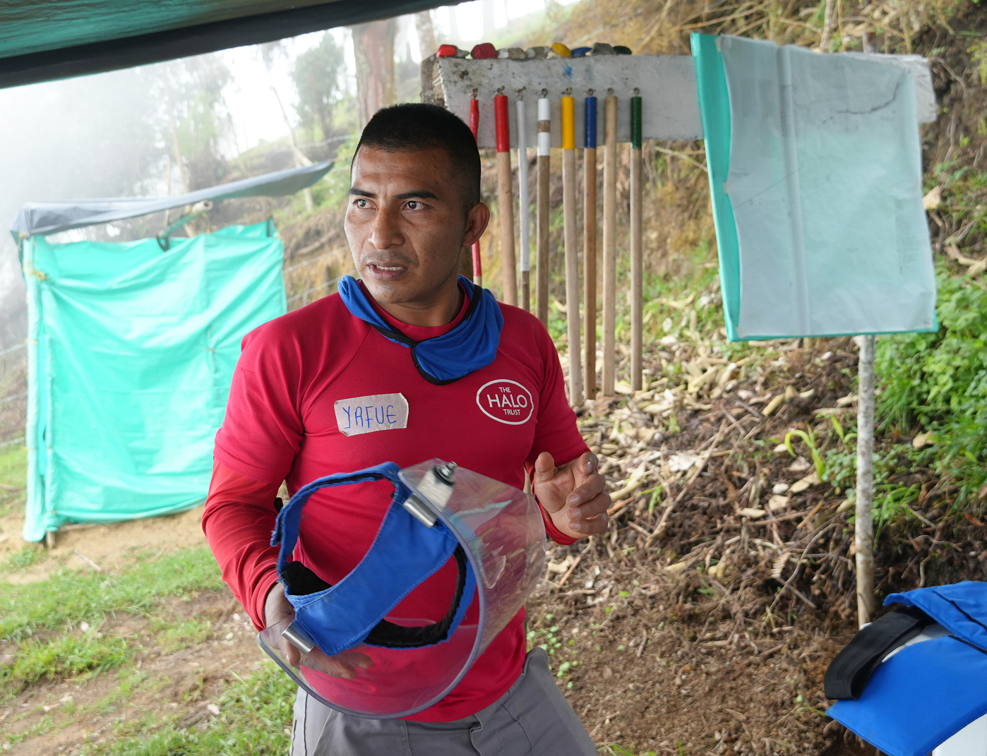 Desminador de The Halo Trust en Las Brisas